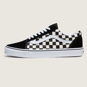 New! Old Skool Checkerboard Shoe in Checkerboard Black / White | Vans, Women’s 7